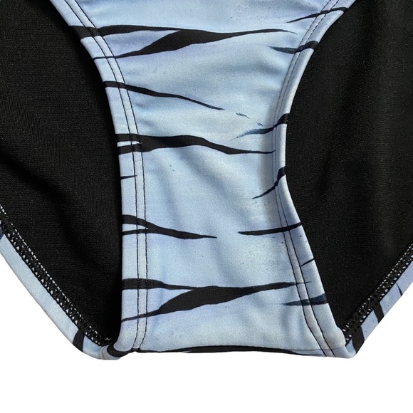 Hula Honey Blue Wild Cat Hipster Bikini Swim Bottoms Tiger Print Juniors Medium - Picture 8 of 15